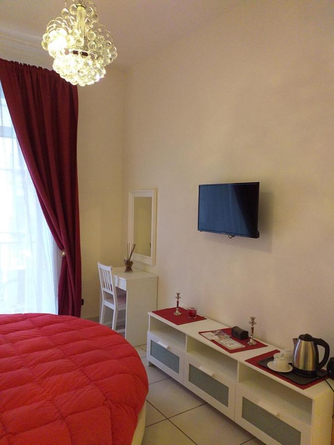 Beb Pantarei Bed & Breakfast Napoli Dış mekan fotoğraf