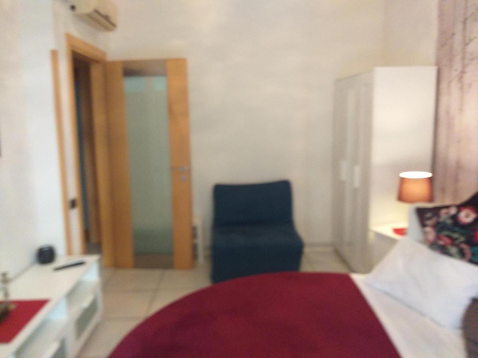Beb Pantarei Bed & Breakfast Napoli Oda fotoğraf